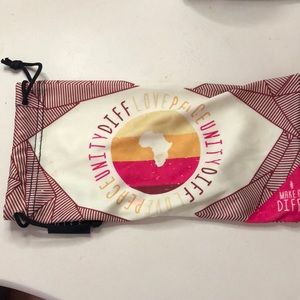 Diff sunglasses case